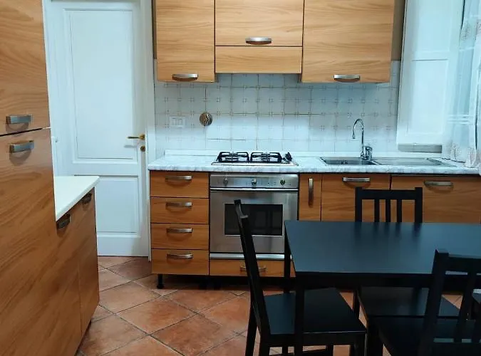 Romana Apartment For 4
